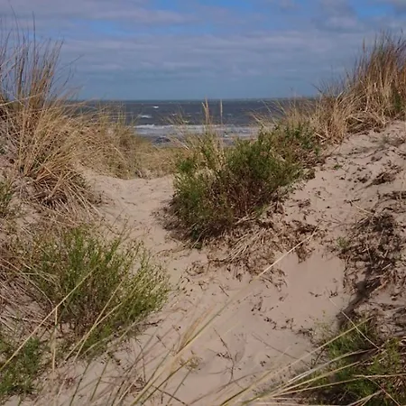 Апартаменты Greens 251 *